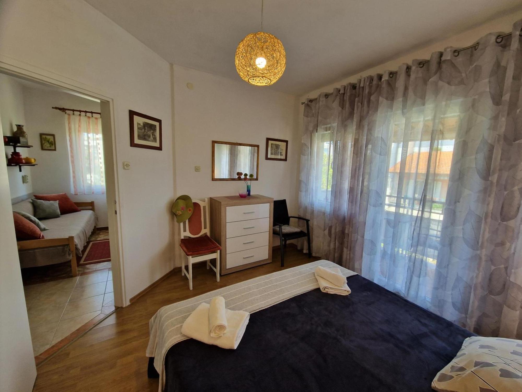 Apartments Godena Ровин Екстериор снимка